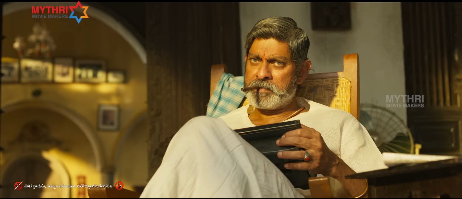 Ram Charan as Chitti Babu in Rangasthalam, showing the rustic realism of the Sukumar Direction Style